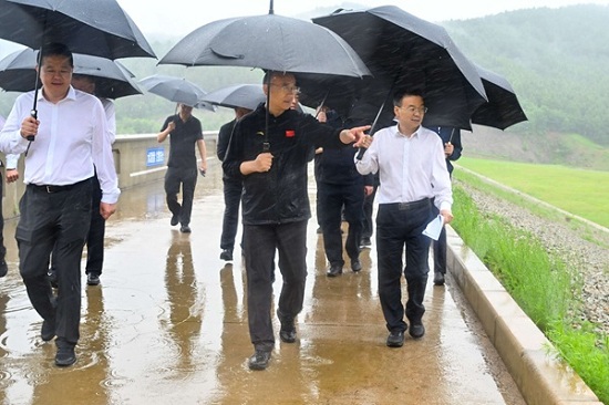 许勤：把人民群众生命安全放在首位扎实做好防汛救灾各项工作